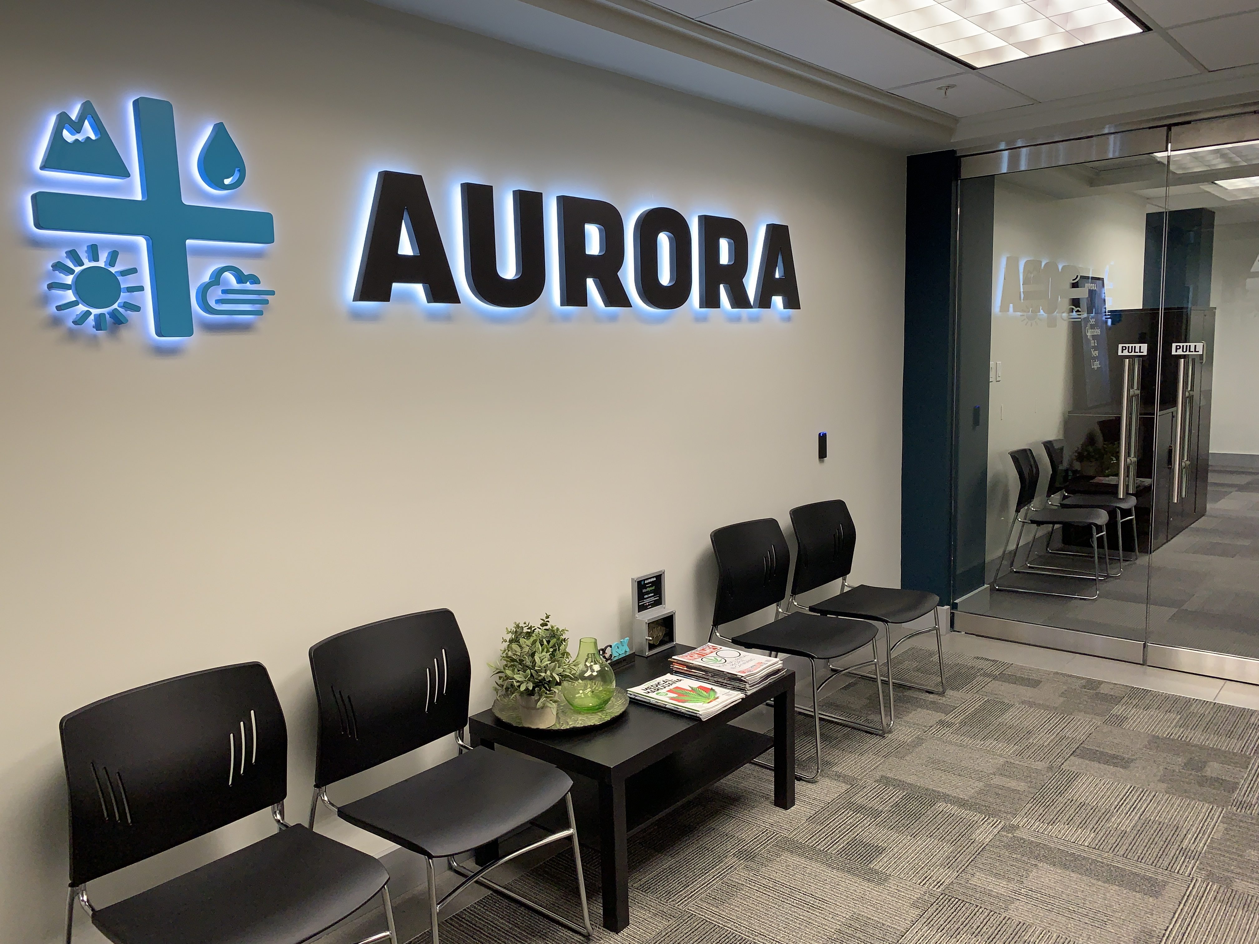 Aurora entrance sign